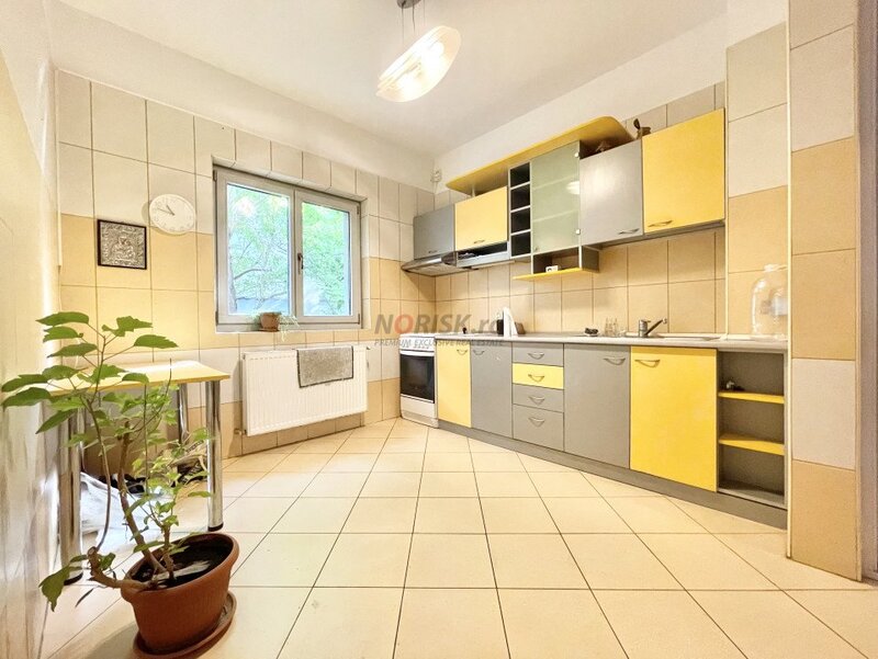 Vila 7 camere 260 mp, - nordul capitalei, eleganta, liniste, 500 mp teren